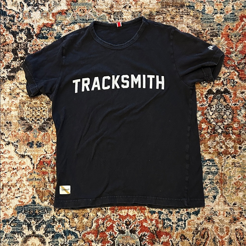 Tracksmith Men’s greyboy size medium